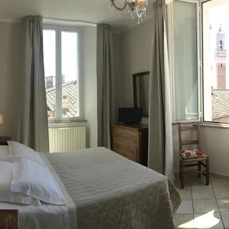 I Terzi Di - Only Siena
