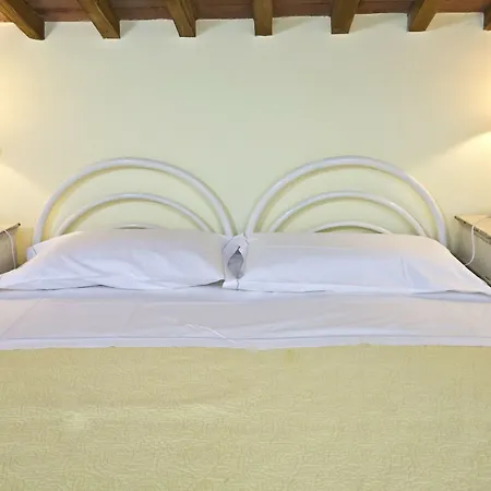I Terzi Di - Only Bed & Breakfast 2*
