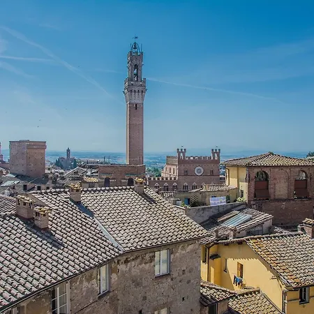 I Terzi Di - Only Bed and breakfast Siena